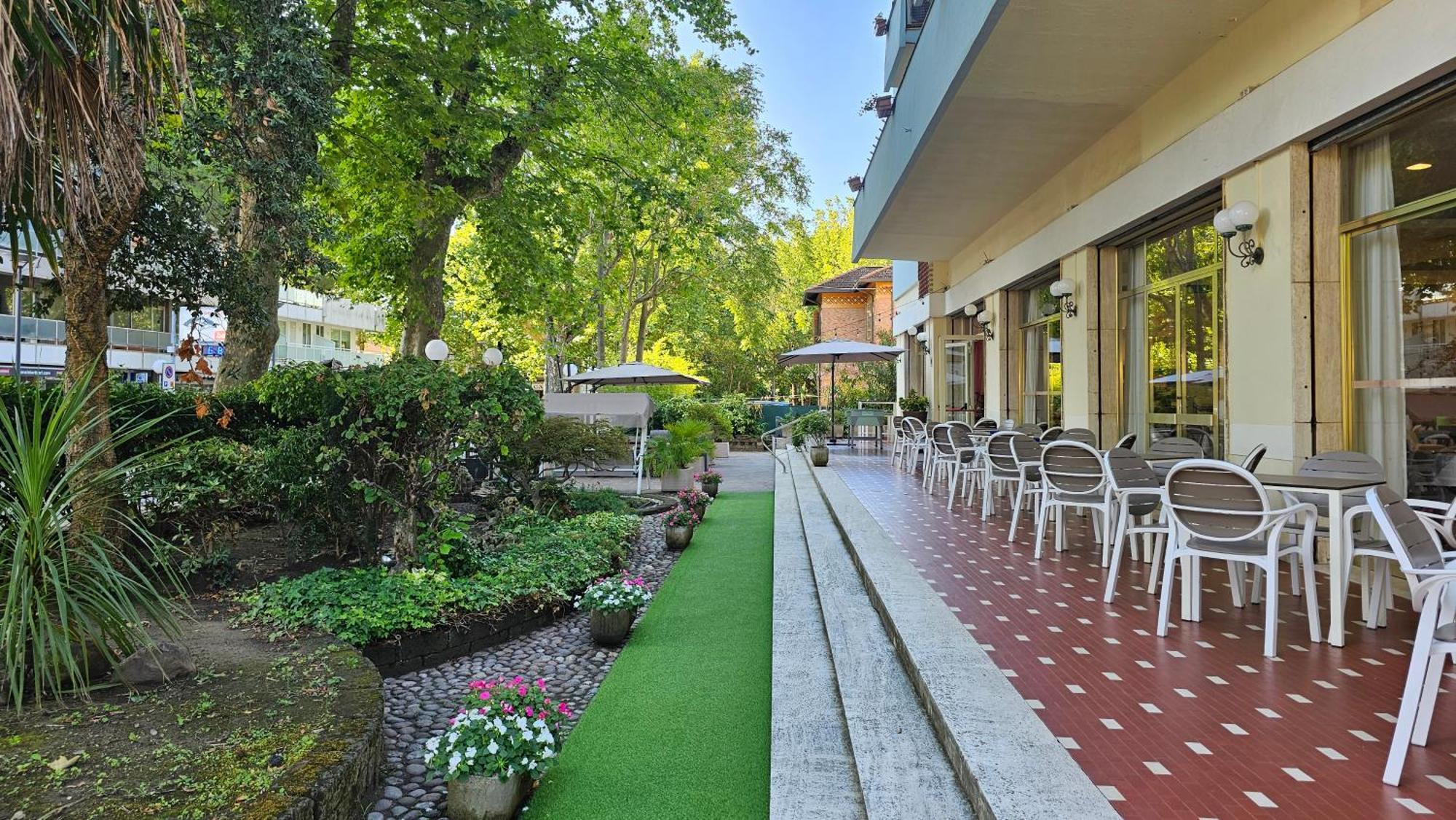 Hotel Rosa Cervia Exterior photo